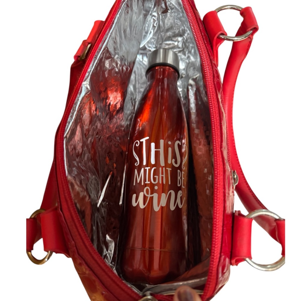 Red LOT 4 Items. Crocodile Pattern Insulated Wine Handbag Set & Wristlet - Picture 6 of 6